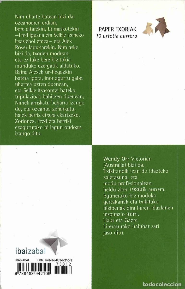 Libros de segunda mano: Nim itsasoan. Wendy Orr. 2008. En euskera - Foto 2