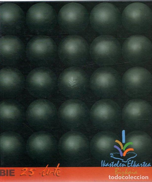 Libros de segunda mano: Bie 25 urte - VVAA - Foto 1