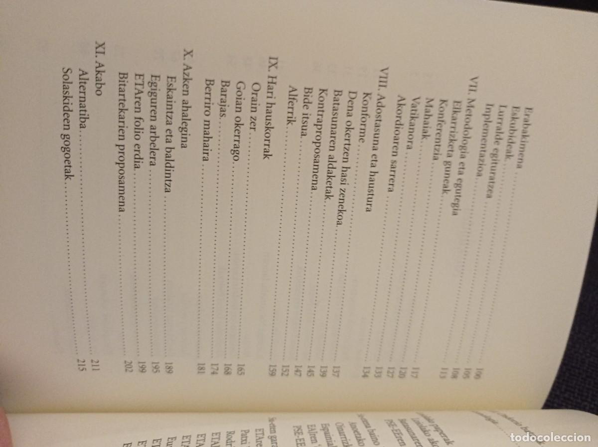 Libros de segunda mano: Libro Loiolako hegiak. Imanol Murua Ur&iacute;a. Elkar Berria 2010. - Foto 14