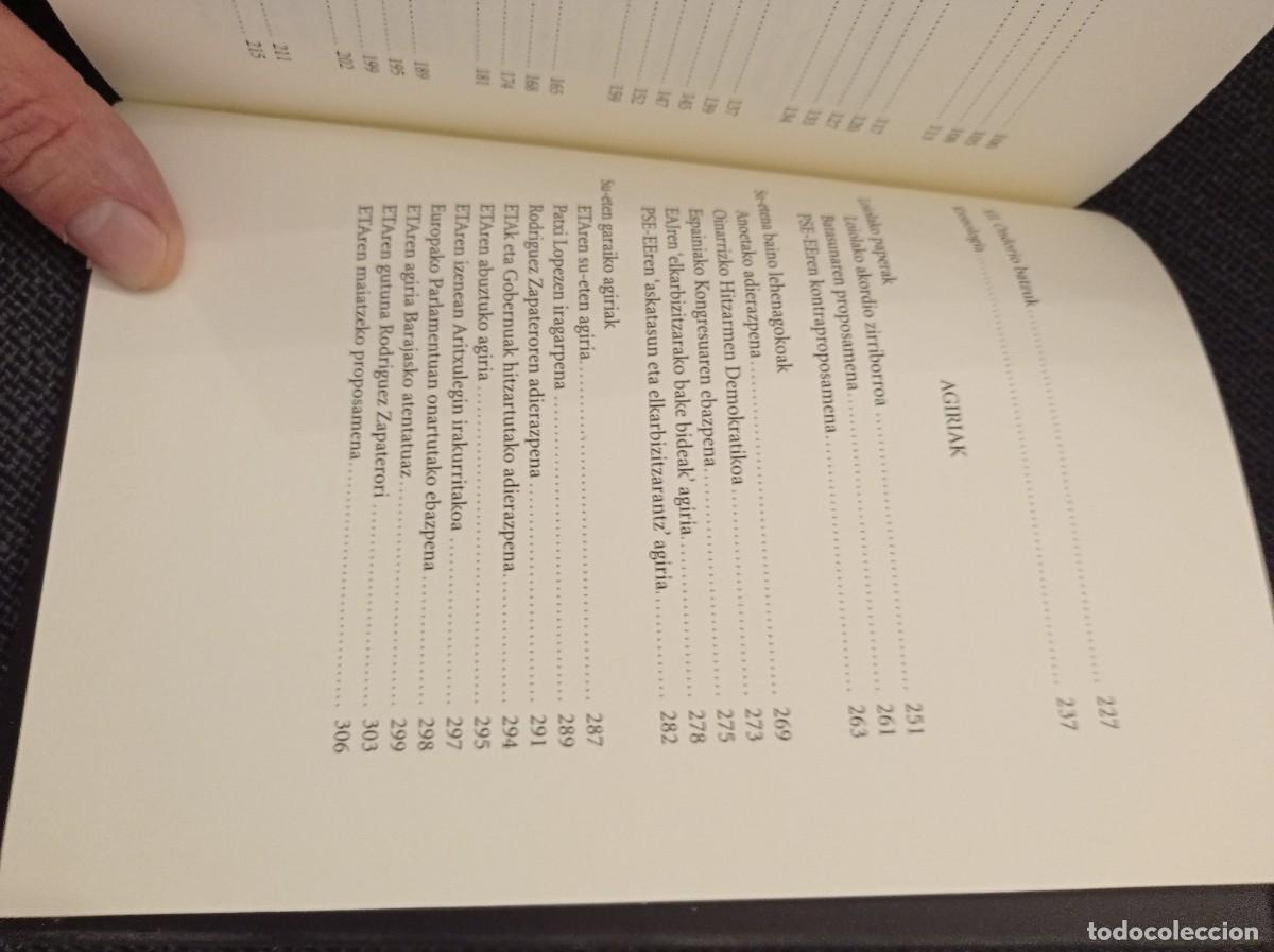 Libros de segunda mano: Libro Loiolako hegiak. Imanol Murua Ur&iacute;a. Elkar Berria 2010. - Foto 15