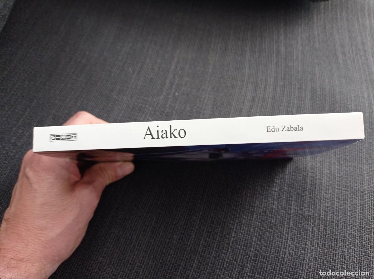Libros de segunda mano: Libro Aiako. Edu Zabala. Hiria 2008. - Foto 5