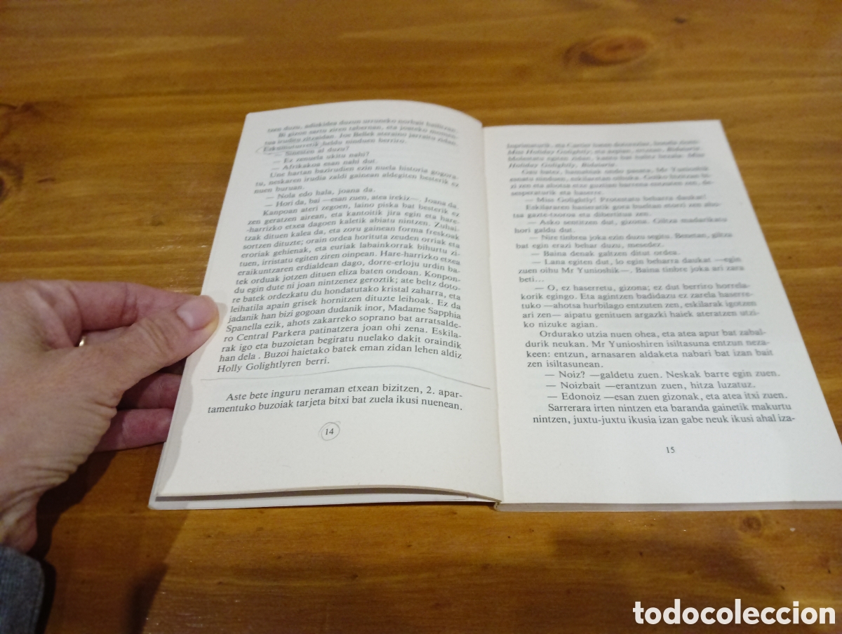 Libros de segunda mano: Gosaria tiffanyS - En - Foto 3