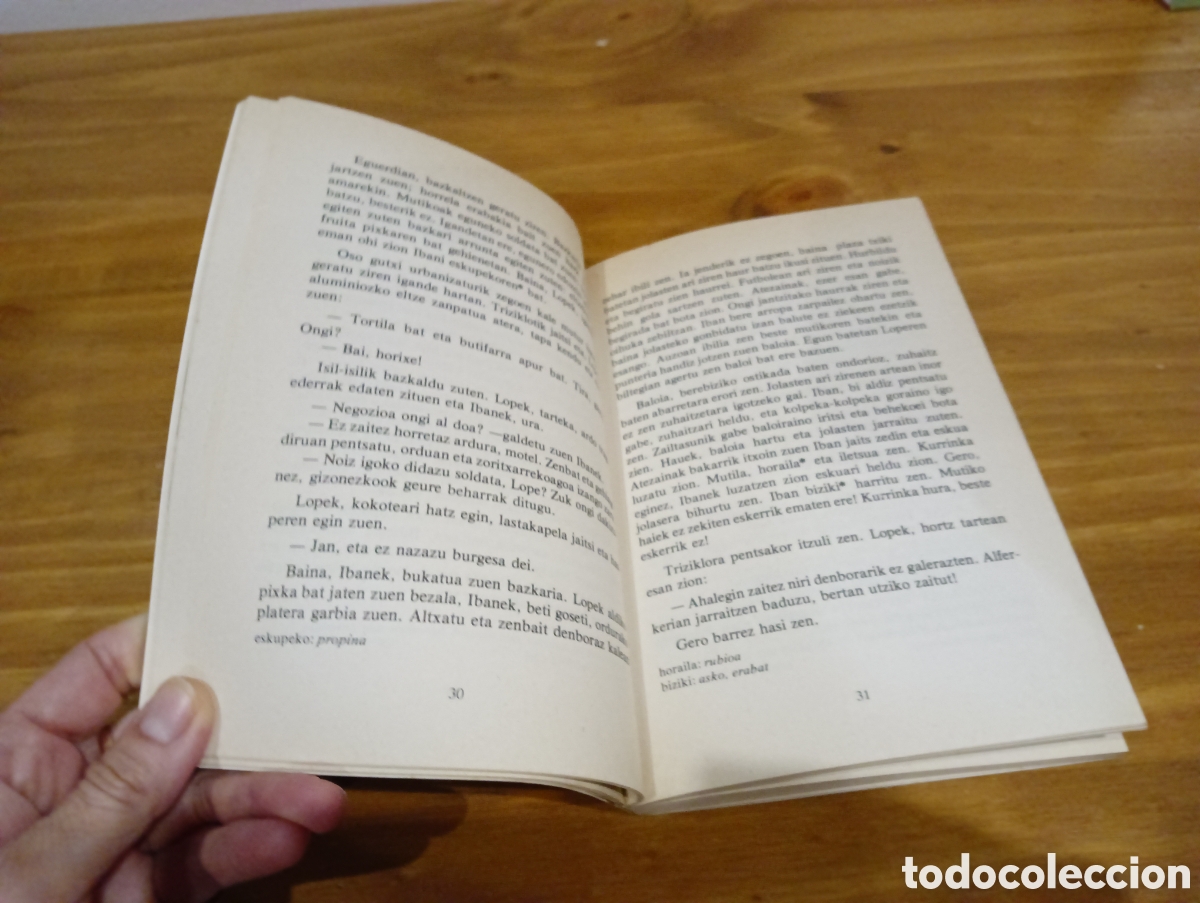 Libros de segunda mano: Iban Trapusaltzailea - Foto 3