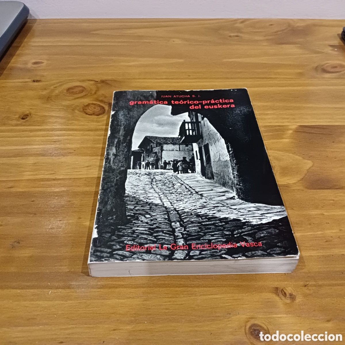 Libros de segunda mano: Gram&aacute;tica te&oacute;rico-pr&aacute;ctica del euskera - Foto 1
