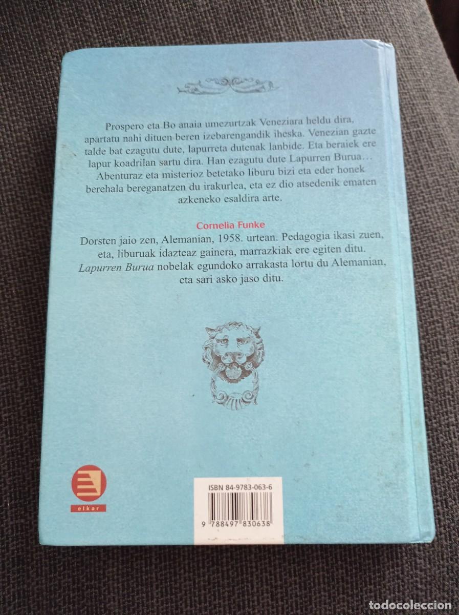Libros de segunda mano: Libro Lapurren burua. Cornelia Funke. Elkar 2006. - Foto 2