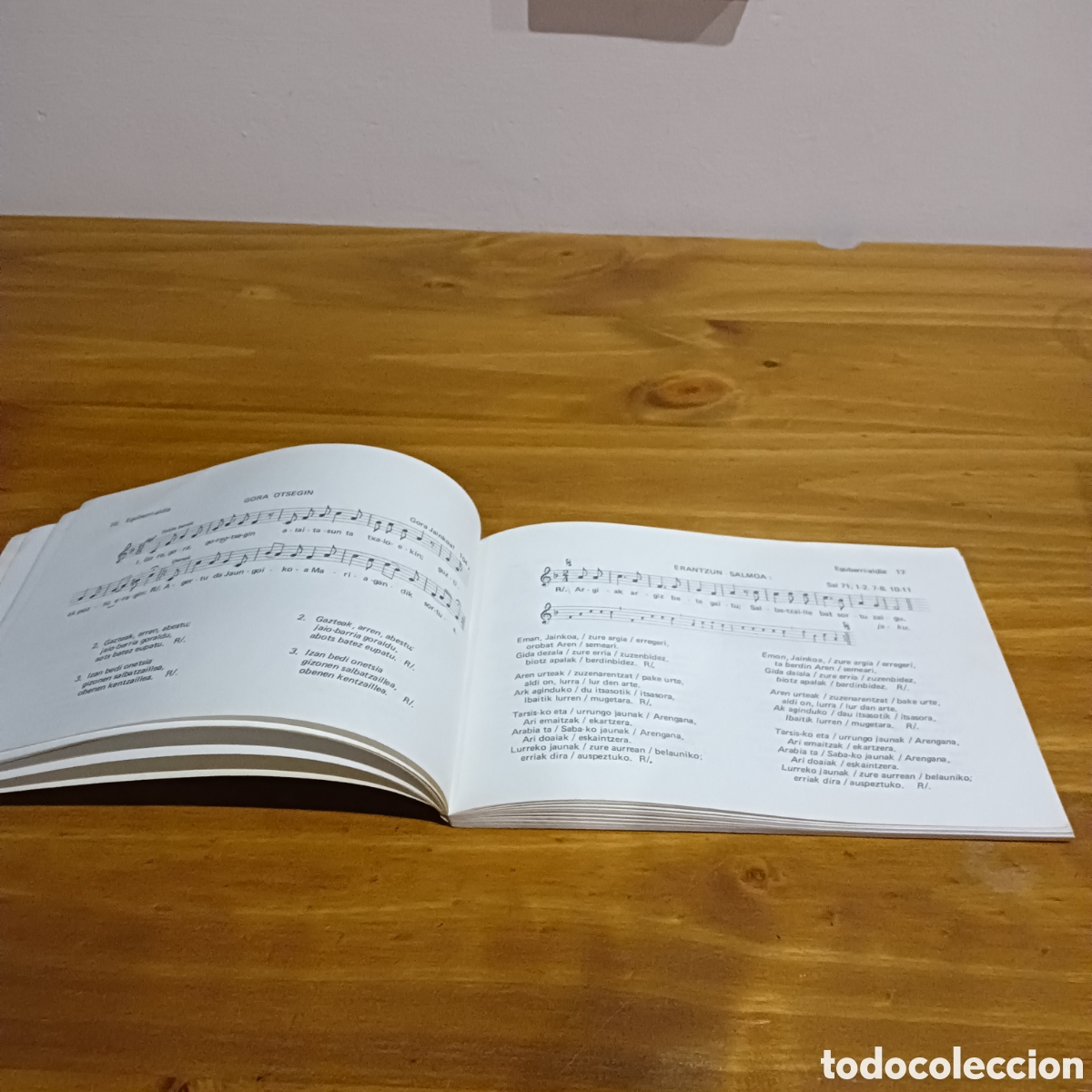 Libros de segunda mano: Gora jainkoa 2 .Graficas p.p. Benedictinos - Foto 4