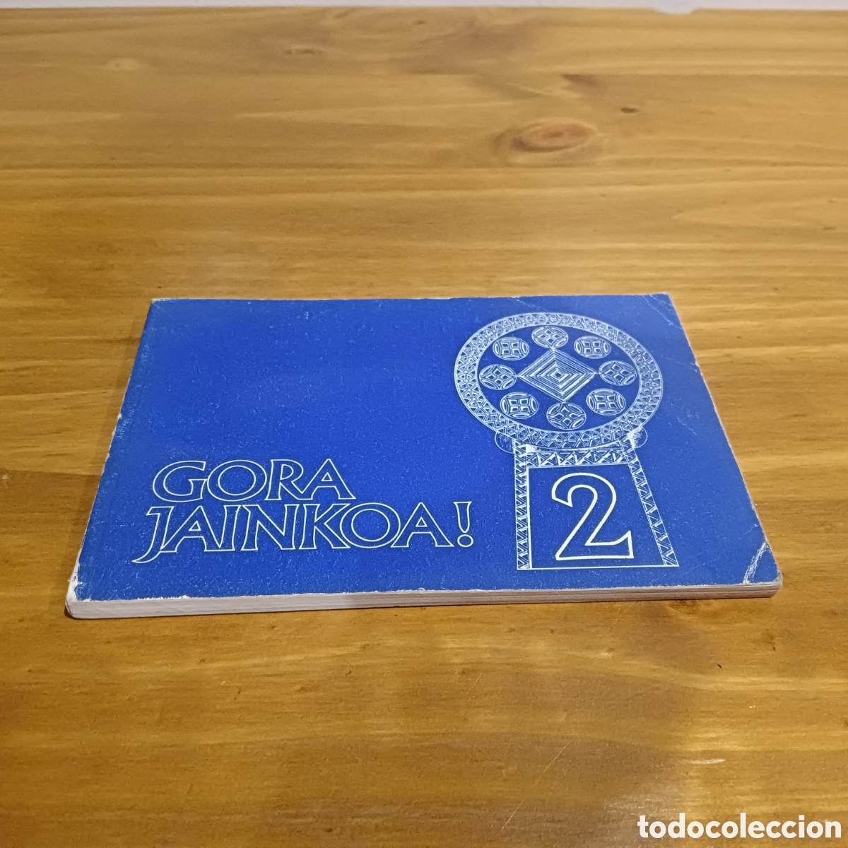 Libros de segunda mano: Gora jainkoa 2 .Graficas p.p. Benedictinos - Foto 1