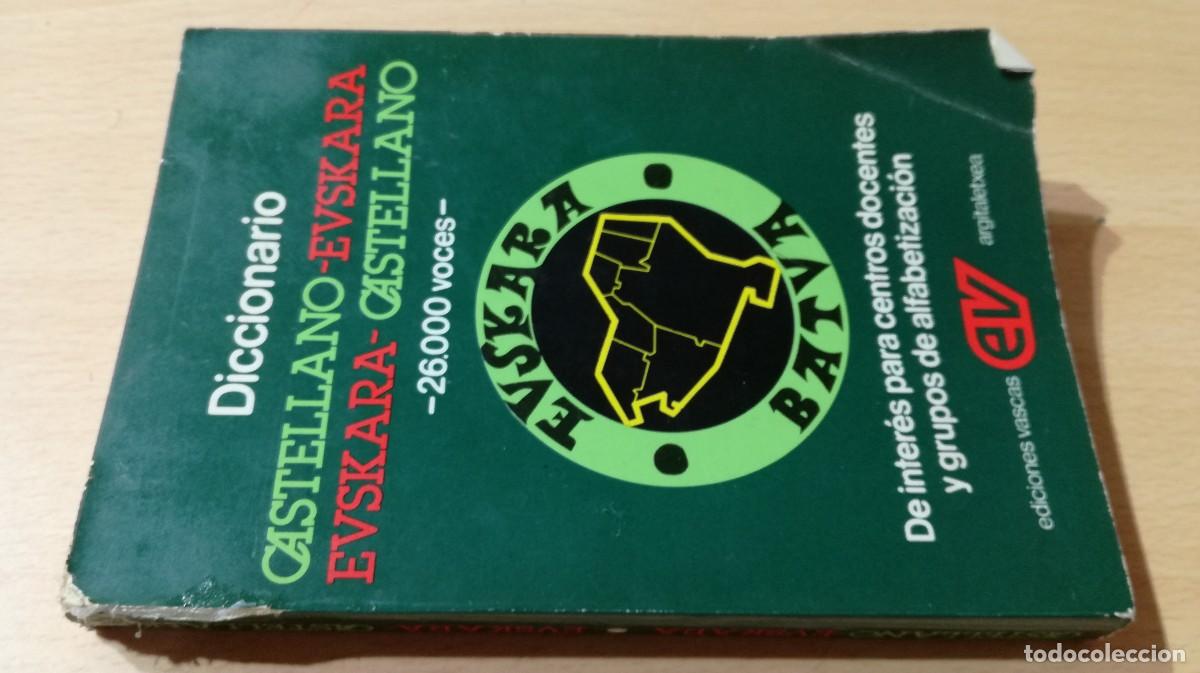 Libros de segunda mano: DICCIONARIO CASTELLANO EUSKERA / / S-302 / EV - Foto 1