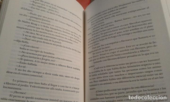 Libros de segunda mano: El mundo de Sof&iacute;a - Jostein Gaarder - Foto 3