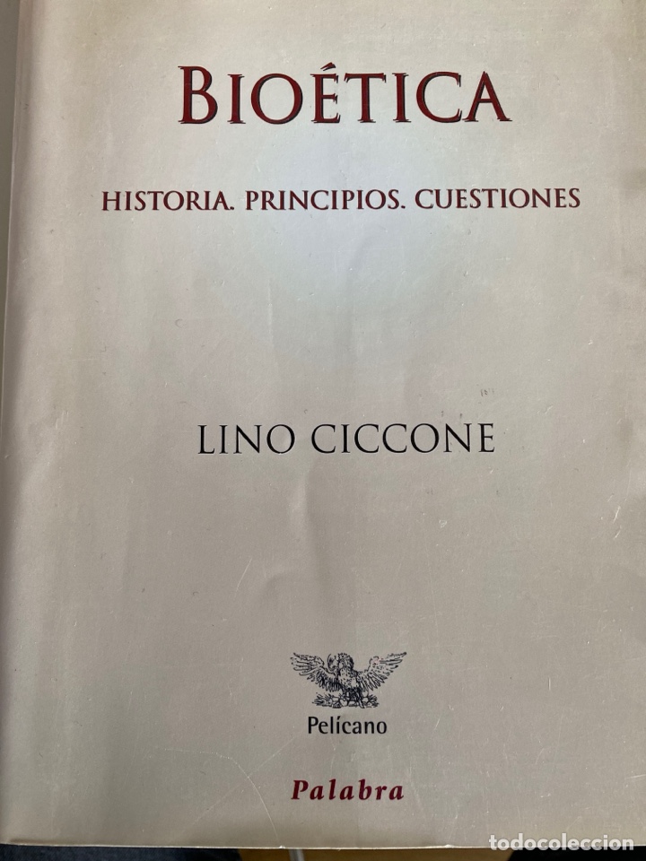 Libros de segunda mano: Bio&eacute;tica, Ciccone - Foto 1