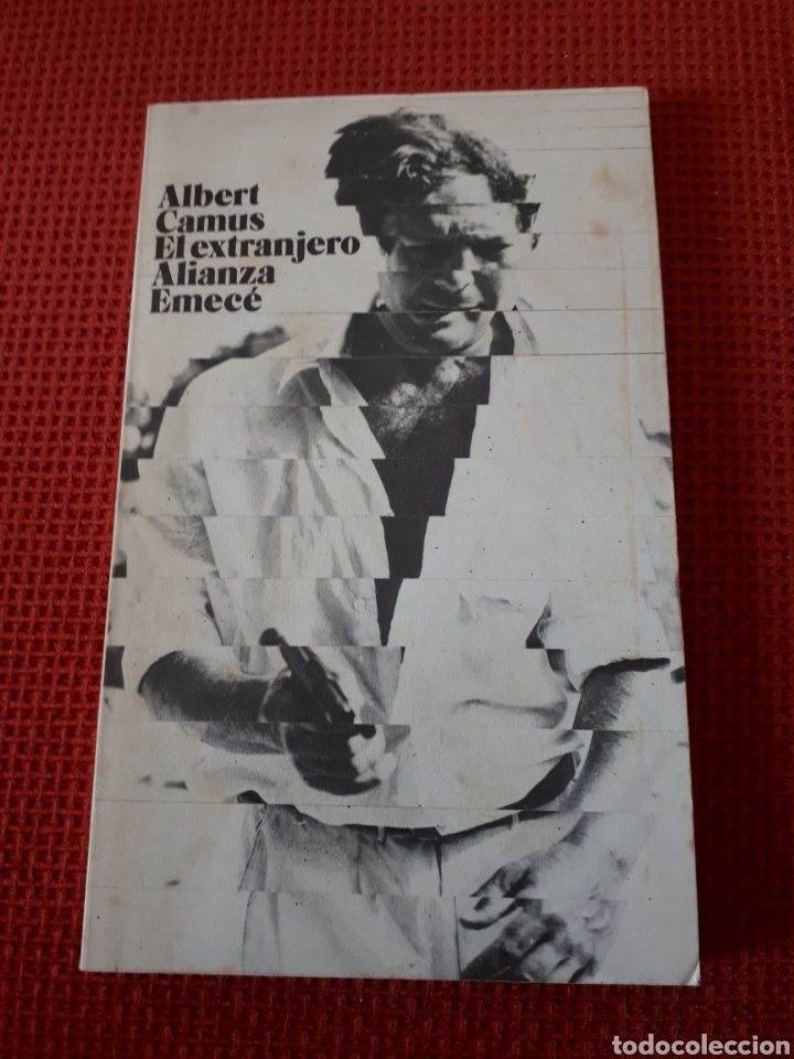 Libros de segunda mano: EL EXTRANJERO - ALBERT CAMUS - Foto 1