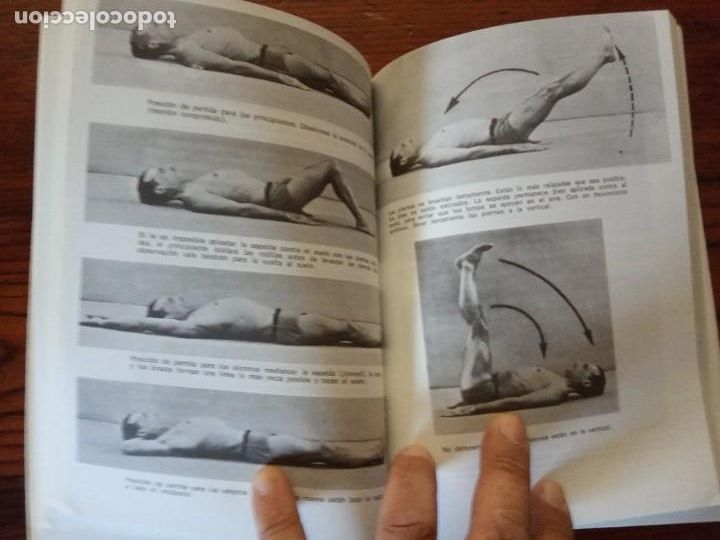 Libros de segunda mano: APRENDO YOGA.- ANDR&Eacute; VAN LYSEBETH. - Foto 3