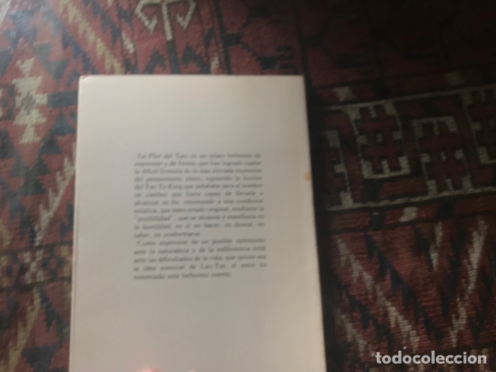 Libros de segunda mano: La flor del Tao. &Aacute;ngel Quiroga. Versi&oacute;n biling&uuml;e - Foto 2