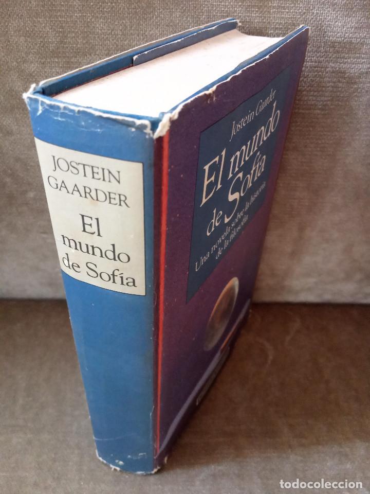 Libros de segunda mano: JOSTEIN GAARDER - EL MUNDO DE SOF&Iacute;A - C&Iacute;RCULO DE LECTORES, 1995 - Foto 3