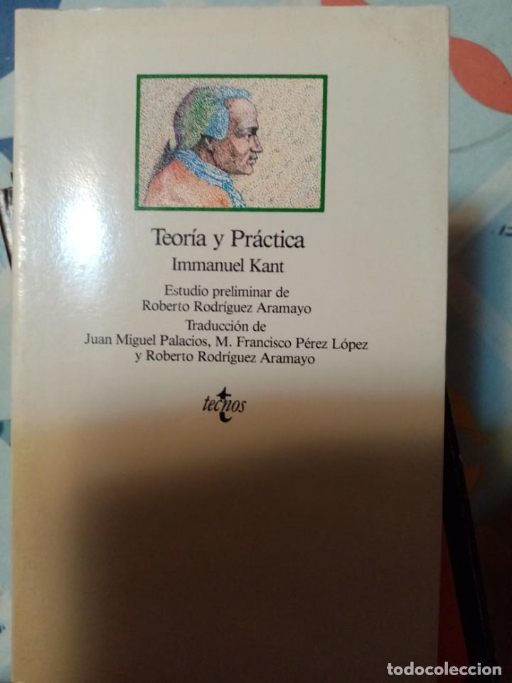Libros de segunda mano: Teor&iacute;a y pr&aacute;ctica de Manuel Kant Ed. Tecnos - Foto 1