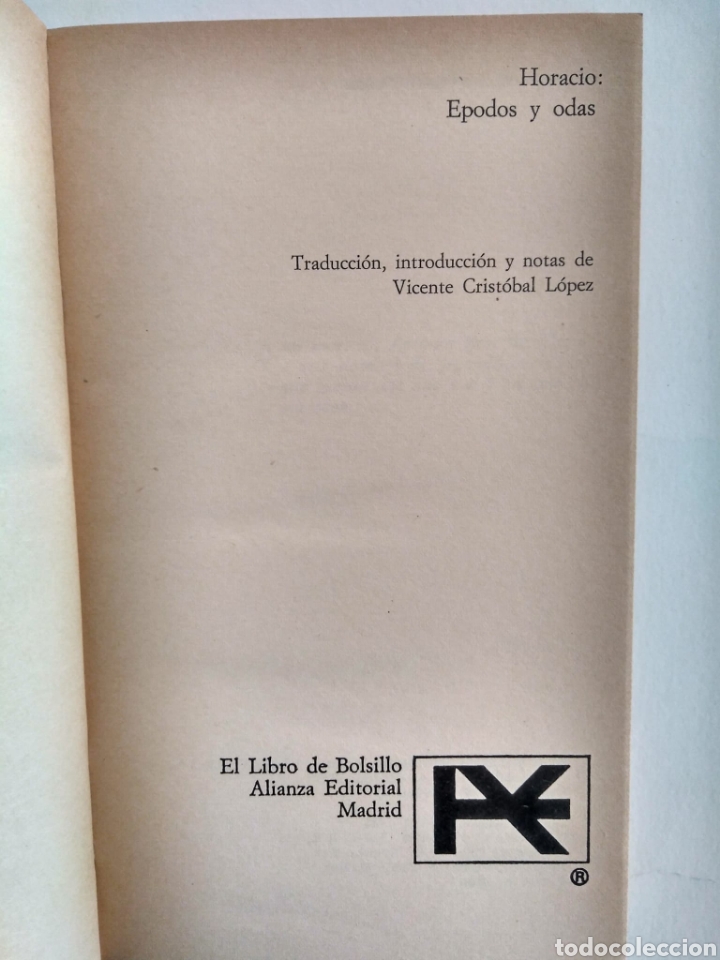 Libros de segunda mano: Epodos y odas / Horacio - Foto 2