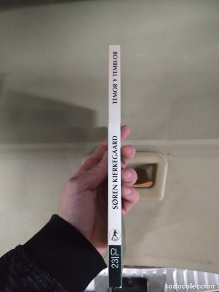 Libros de segunda mano: Temor y Temblor - Soren Kierkegaard. Labor - Foto 3
