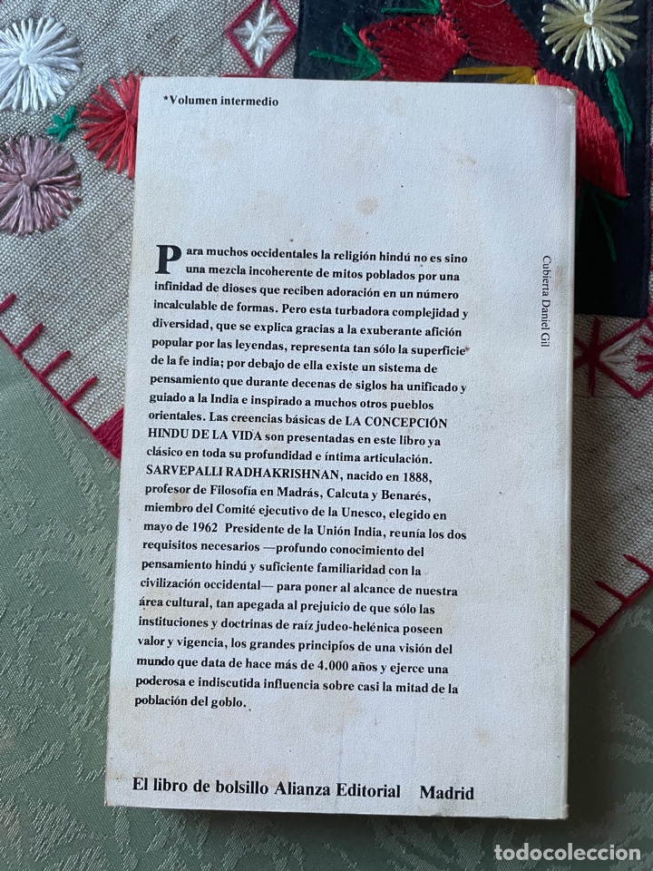 Libros de segunda mano: La concepci&oacute;n hind&uacute; de la vida - Foto 2