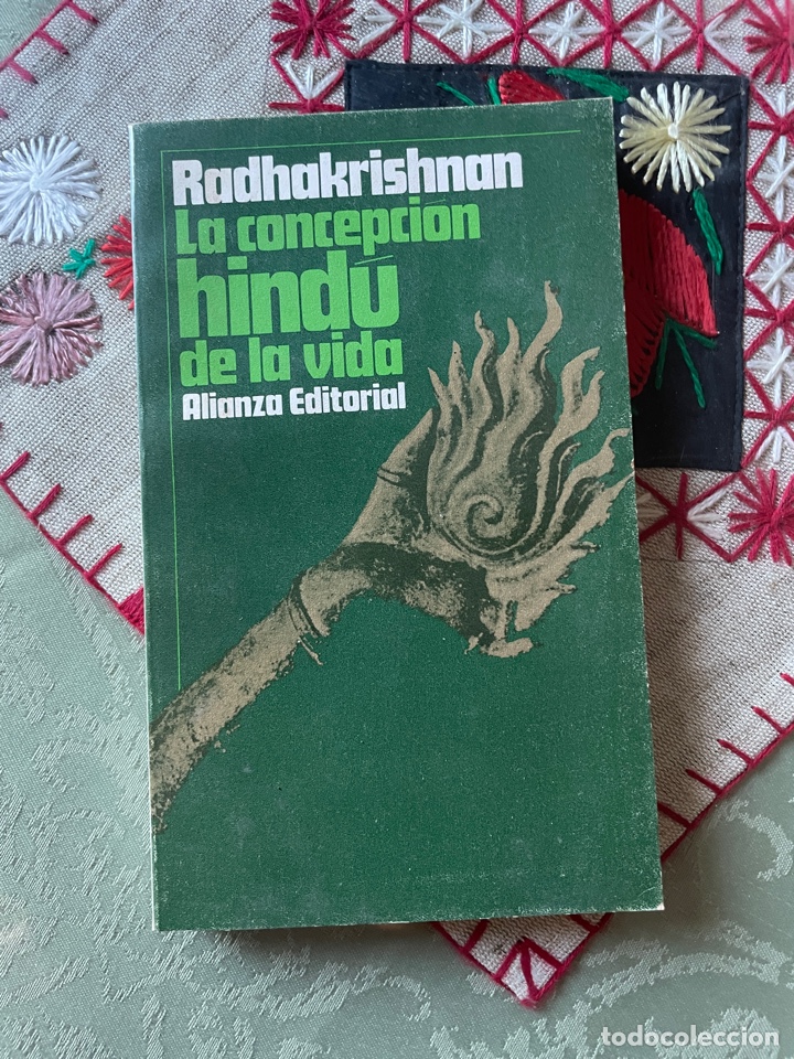 Libros de segunda mano: La concepci&oacute;n hind&uacute; de la vida - Foto 1