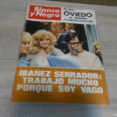 Libros de segunda mano: ARKANSAS1980 CINE LIBRO ESTADO DECENTE BLANCO Y NEGRO OVIEDO 2A EDICION