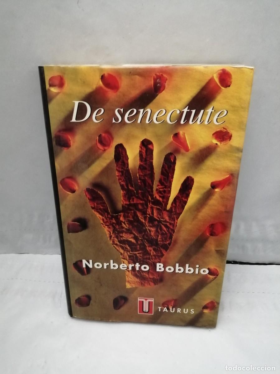 Libros de segunda mano: De senectute (Primera edici&oacute;n, tapa dura) - Foto 1