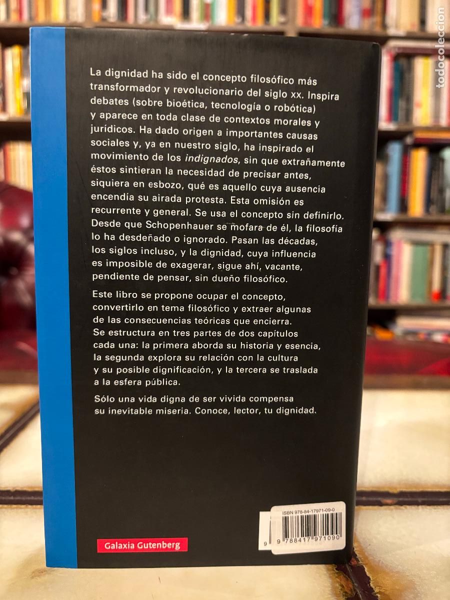 Libros de segunda mano: Dignidad. Javier Gom&aacute; Lanz&oacute;n. - Foto 2