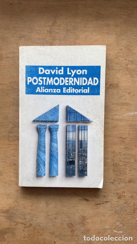 Libros de segunda mano: Postmodernidad - David Lyon - Foto 1