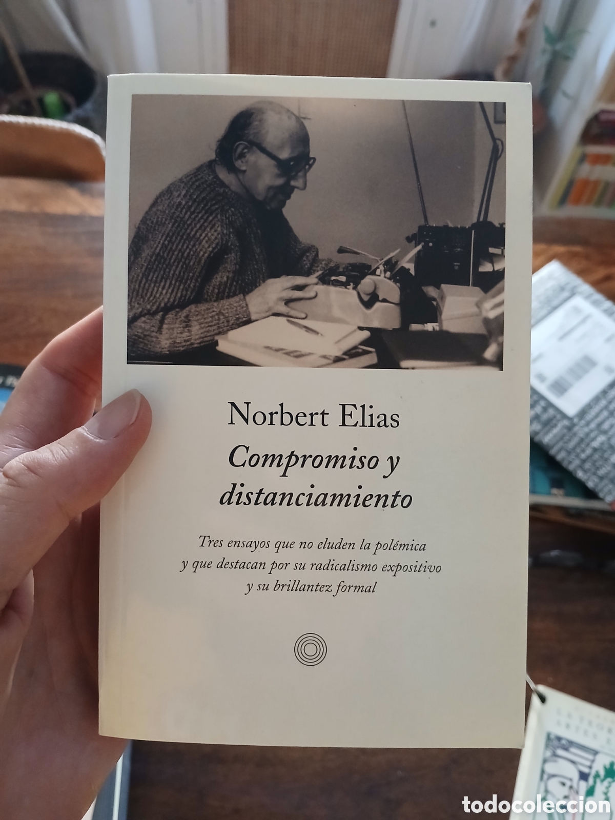 Libros de segunda mano: Compromiso y distanciamiento, Norbert El&iacute;as - Foto 1