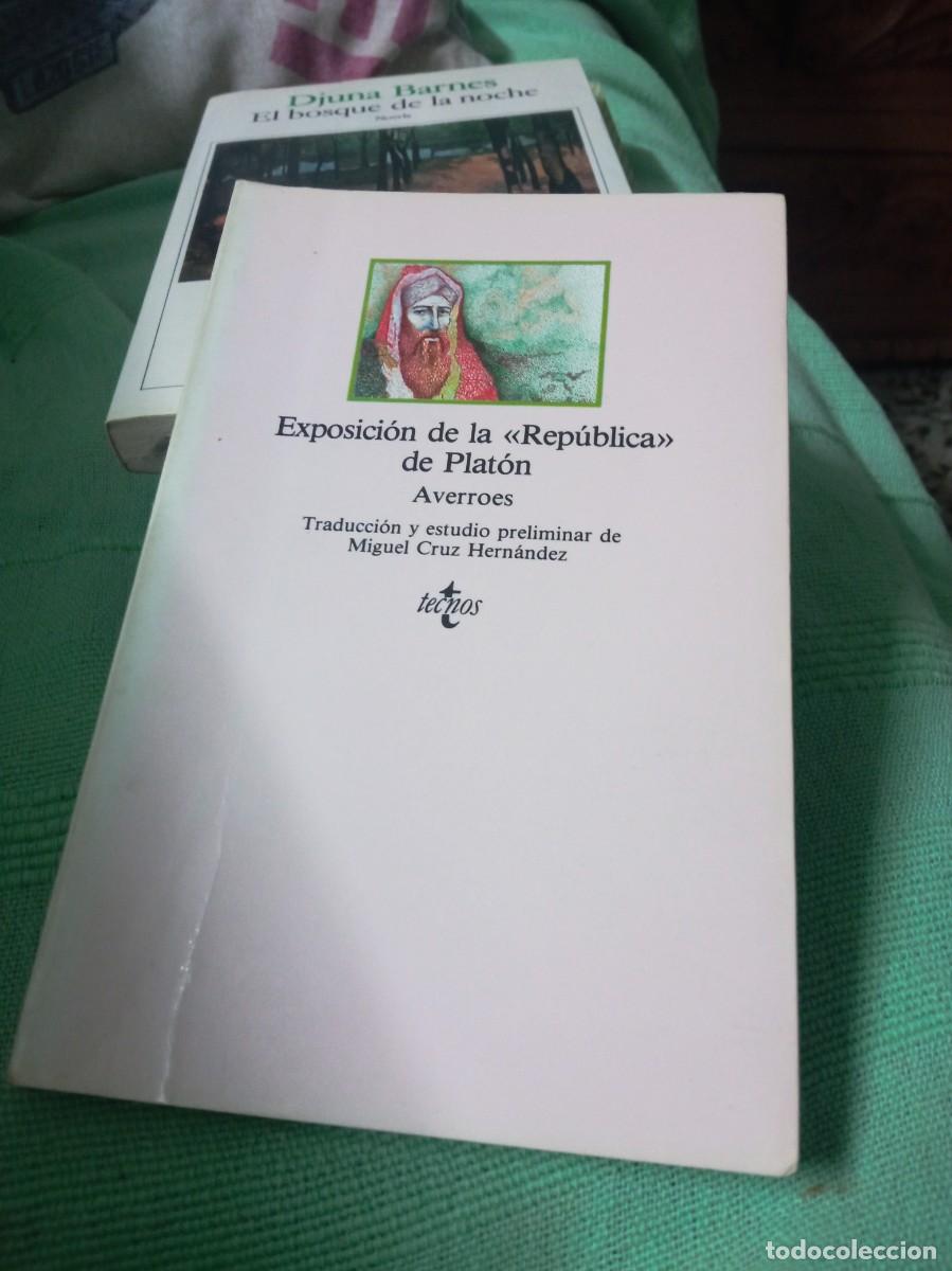 Libros de segunda mano: Averroes y la republica de Plat&oacute;n. TECNOS - Foto 1