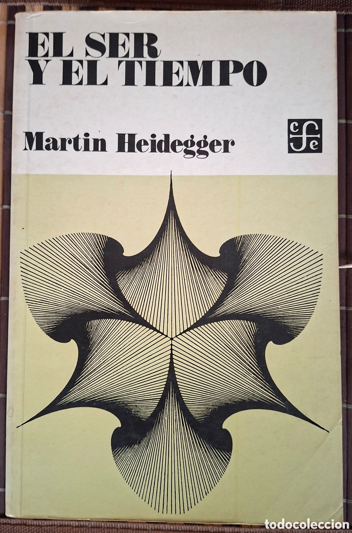 Libros de segunda mano: M. Heidegger EL SER Y EL TIEMPO. FCE, 2000