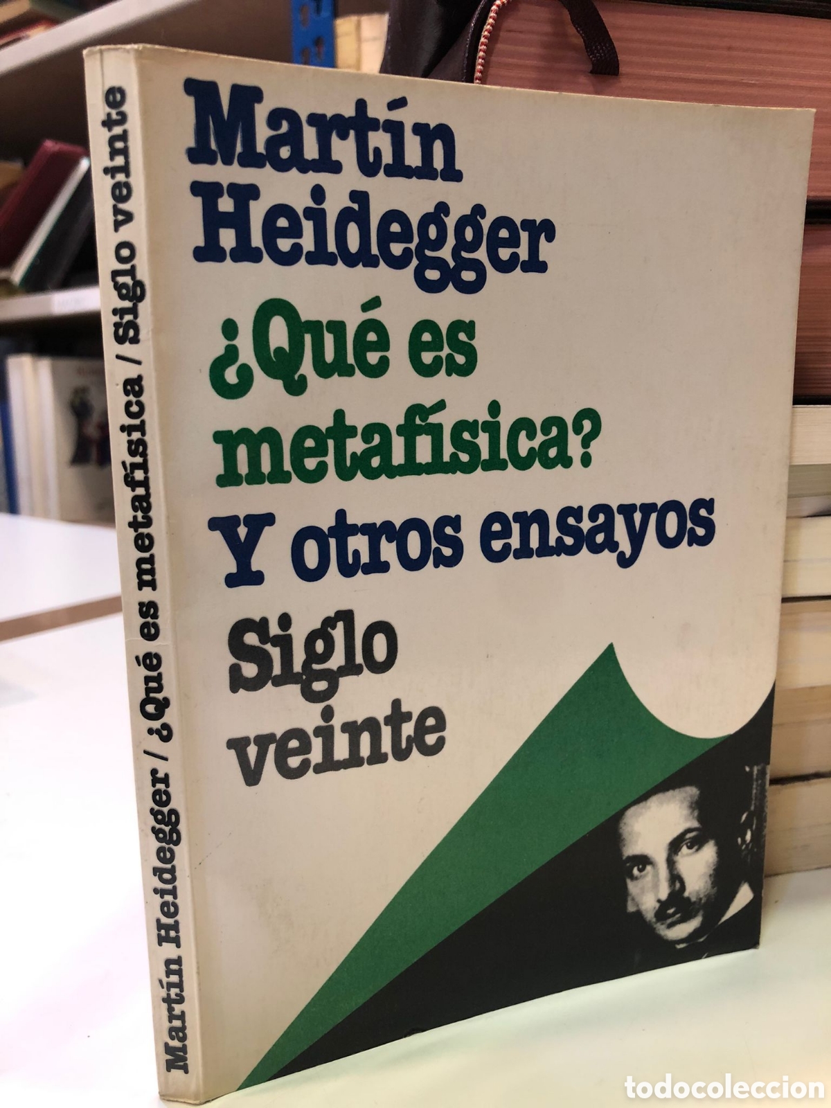 Libros de segunda mano: &iquest;Qu&eacute; es metaf&iacute;sica? Y otros ensayos. Ser, verdad y fundamento - Martin Heidegger