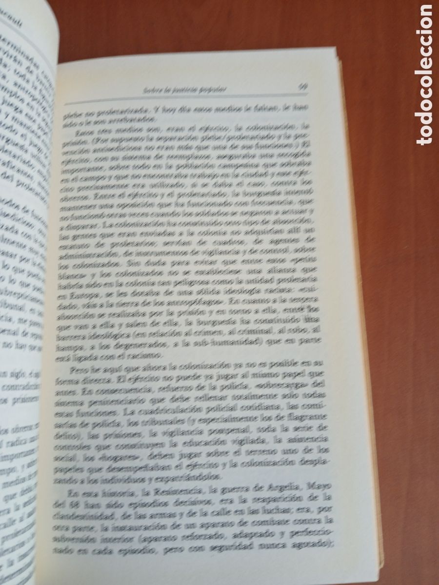 Libros de segunda mano: Microf&iacute;sica del poder. Michel Foucault. - Foto 9