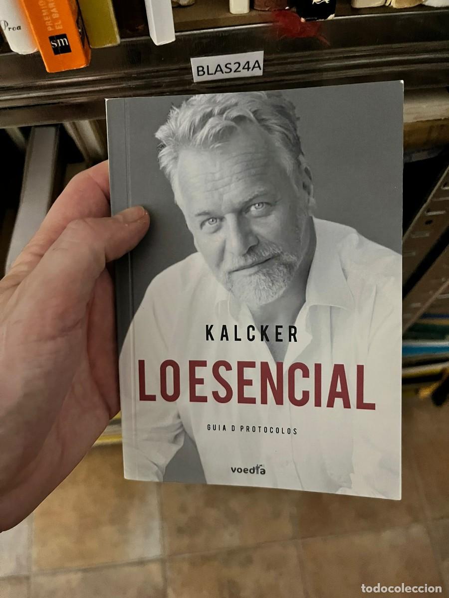 Libros de segunda mano: BLAS24A &mdash; Lo esencial. Gu&iacute;a De Protocolos &mdash; Kalcker &mdash; Editorial: Voedia