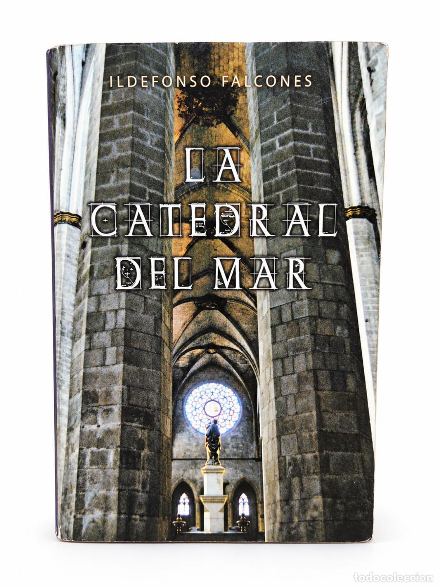 Libros de segunda mano: LA CATEDRAL DEL MAR &ndash; ILDEFONSO FALCONES - Foto 1