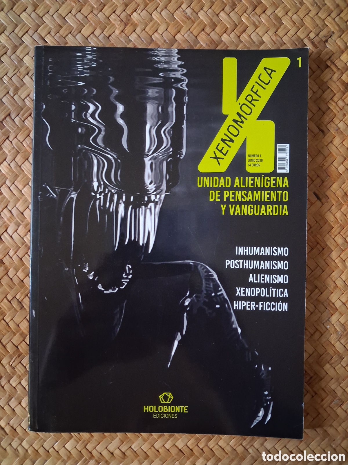 Libros de segunda mano: XENOM&Oacute;RFICA N&Uacute;M. 1. JUNIO 2020. HOLOBIONTE ED.