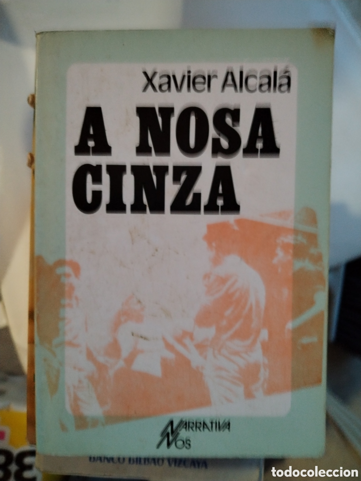 Libros de segunda mano: A Nosa Cinza&rdquo; de Xavier Alcal&aacute;. - Foto 1