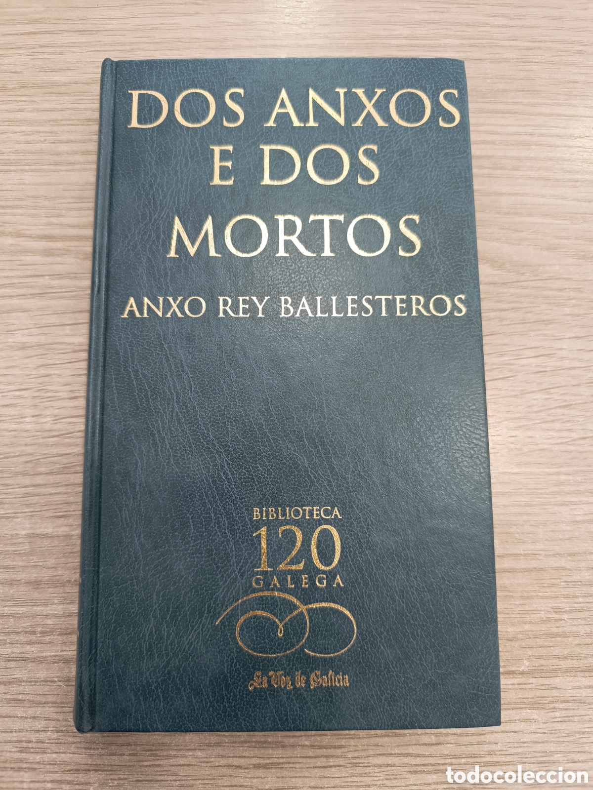 Libros de segunda mano: Dos anxos e dos mortos