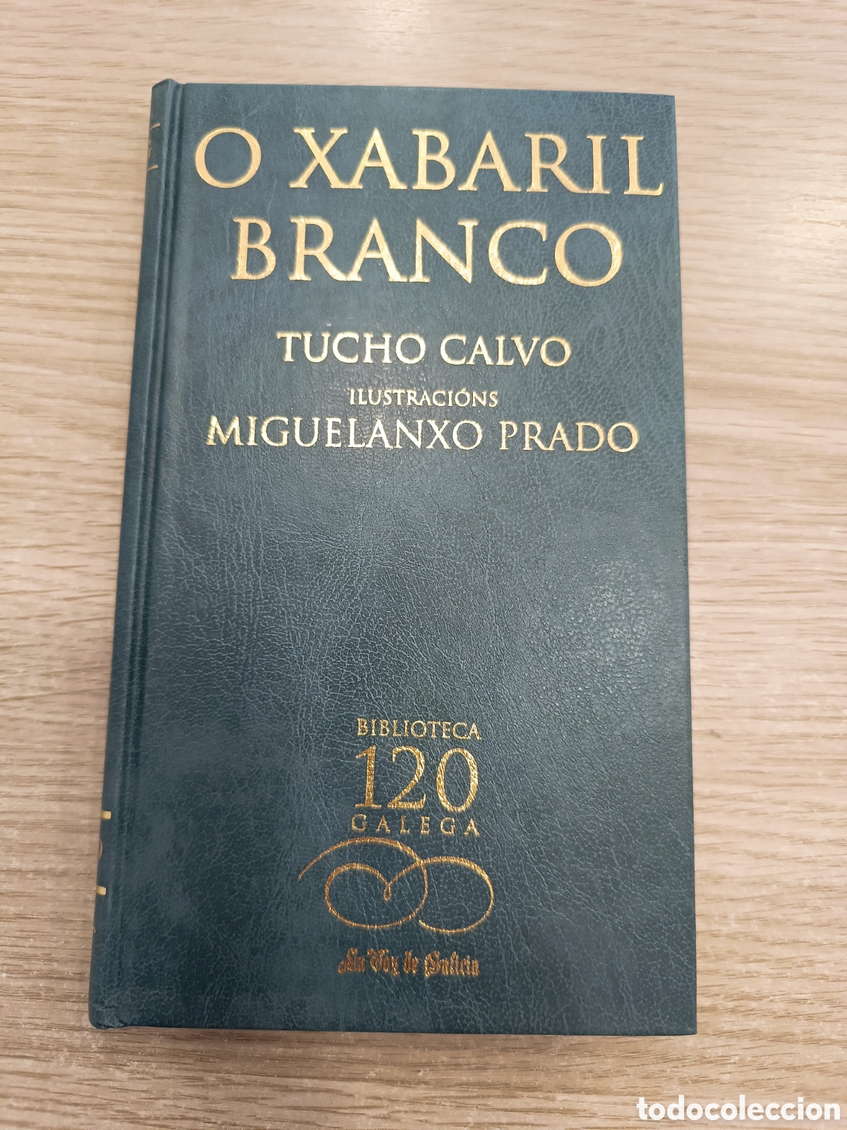 Libros de segunda mano: O xabaril branco. Mucho Calvo.