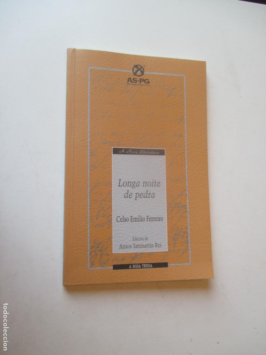 Libros de segunda mano: CELSO EMILIO FERREIRO Longa Noite de pedra (gallego) W40892
