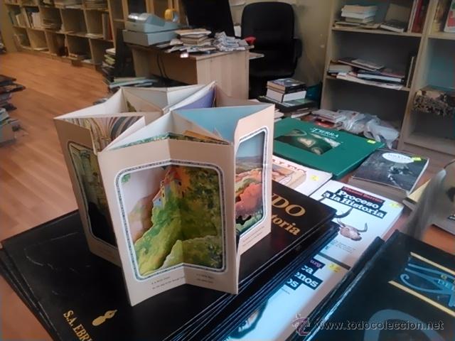 Libros de segunda mano: MONSERRAT. Desplegable (en 3 D) publicat amb motiu del XXXV CONGRES EUCARISTIC INTERNACIONAL (Barcel