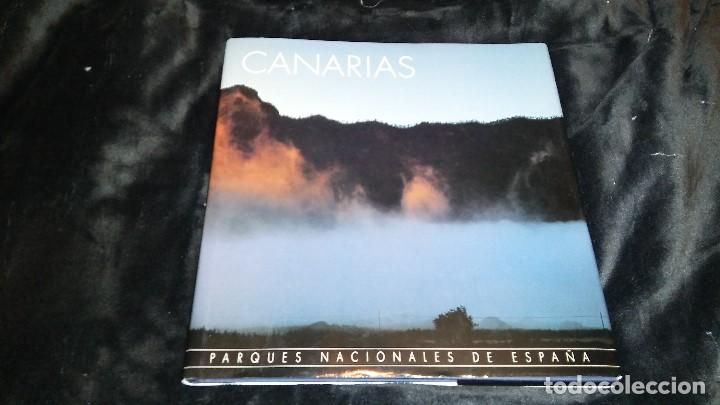 Second hand books: PARQUES NACIONALES DE ESPA&Ntilde;A: CANARIAS &middot; c&iacute;rculo de lectores, 2001 &middot; 138 p&aacute;ginas
