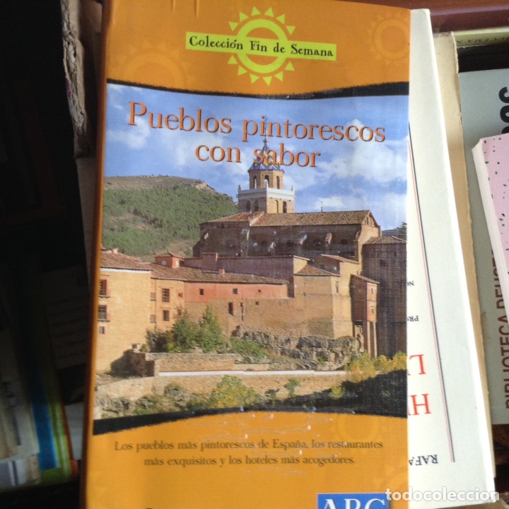 Libros de segunda mano: Pueblos pintorescos con sabor - Foto 1