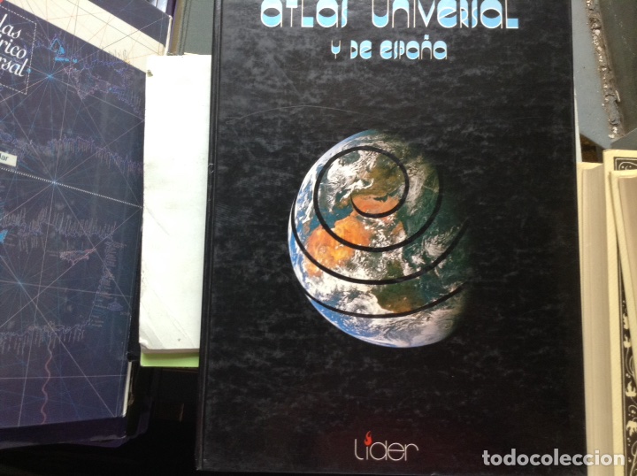 Libros de segunda mano: Atlas universal y de Espa&ntilde;a - Foto 1