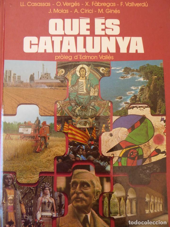 Libros de segunda mano: QU&Egrave; &Eacute;S CATALUNYA. VV.AA - Foto 1