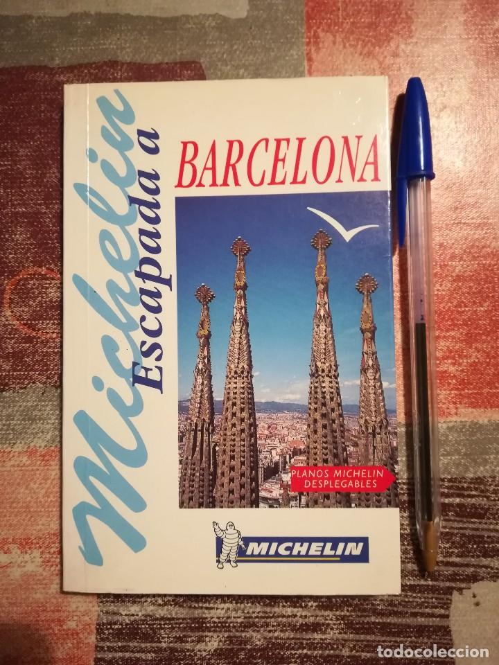 Libros de segunda mano: Escapada a Barcelona - Michelin - Foto 1