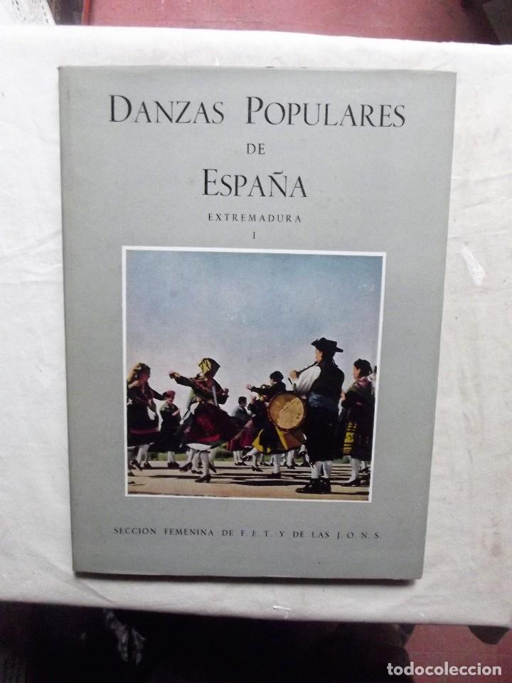 Libri di seconda mano: DANZAS POPULARES DE ESPA&Ntilde;A EXTREMADURA  I SECCION FEMENINA DE F.E.T. Y DE LAS J.O.N.S.