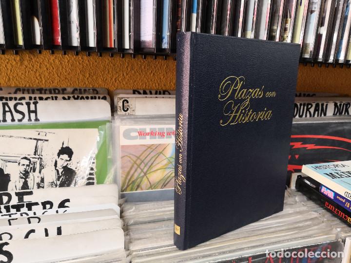 Libros de segunda mano: plazas con historia,francisco sanchez cobos - Foto 1