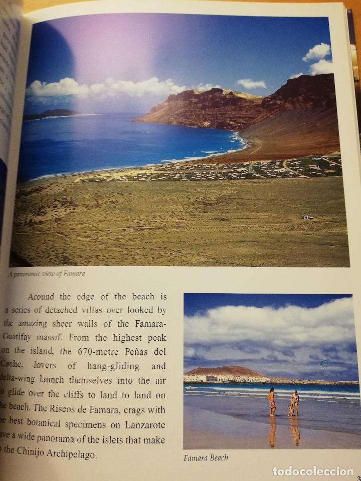 Libros de segunda mano: LANZAROTE. TOURIST GUIDE (EDICIONES A. M.) - Foto 6