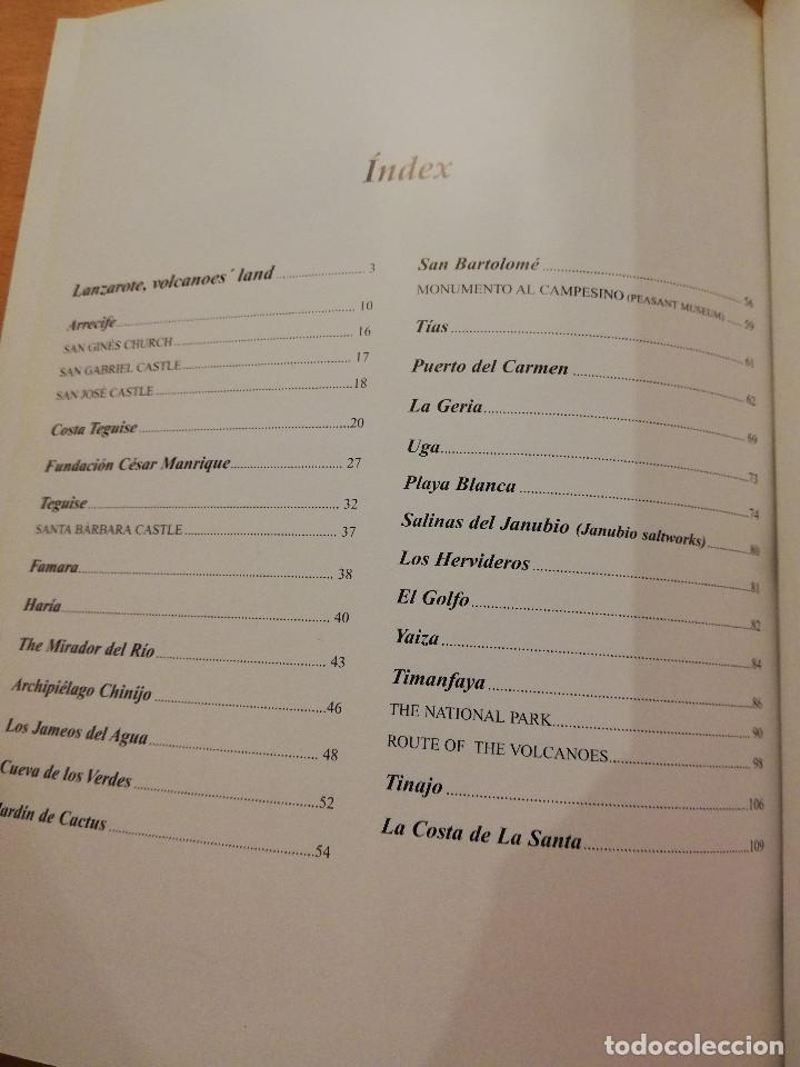 Libros de segunda mano: LANZAROTE. TOURIST GUIDE (EDICIONES A. M.) - Foto 11
