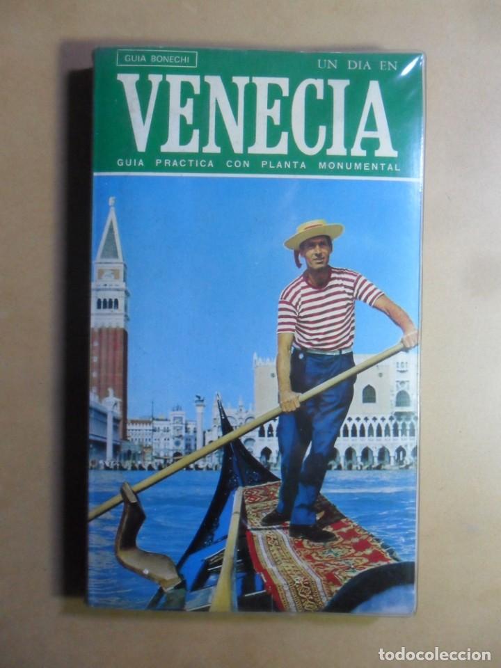 Libri di seconda mano: UN DIA EN VENECIA - GUIA PRACTICA BONECHI - 1973